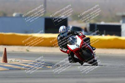 media/Mar-28-2022-Superbike Trackdays (Mon) [[b8603d0f67]]/Novice Group (1130am-12pm)/Turn 2/